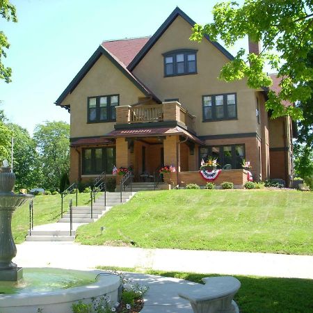 Westphal Mansion Inn Bed & Breakfast Hartford Dış mekan fotoğraf