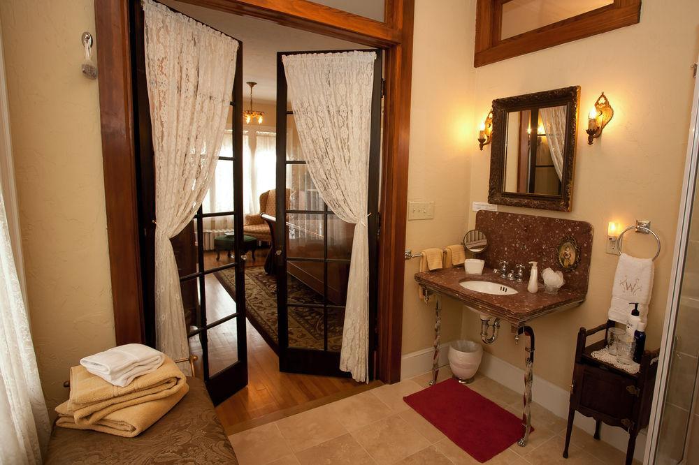 Westphal Mansion Inn Bed & Breakfast Hartford Dış mekan fotoğraf